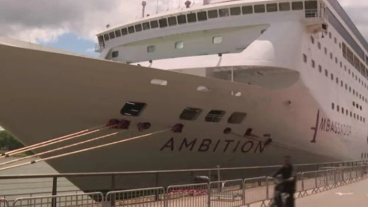 Aislan a más de 1.700 personas en un crucero europeo por posible brote viral