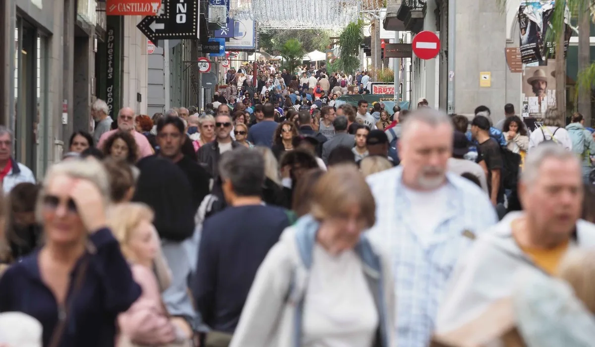Canarias proyecta un aumento en la creación de contratos laborales durante el verano