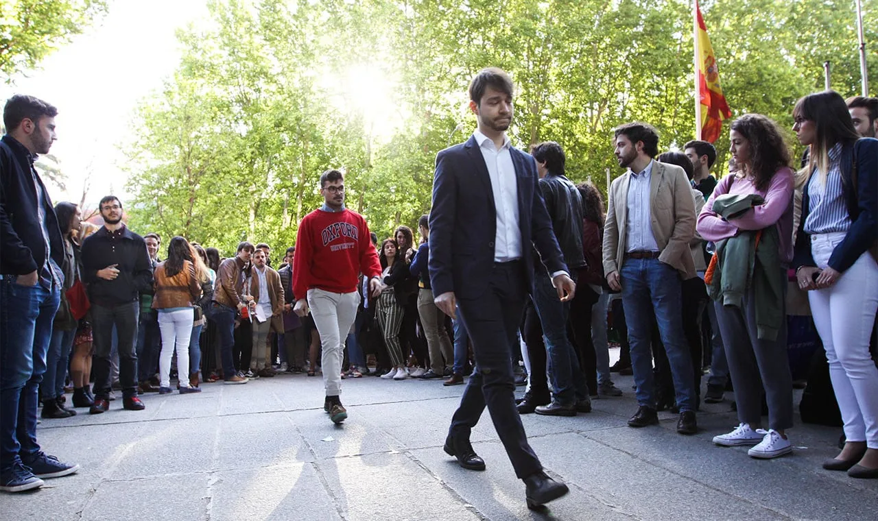 Cinco especialidades médicas agotaron plazas en una tarde durante la elección MIR 2026