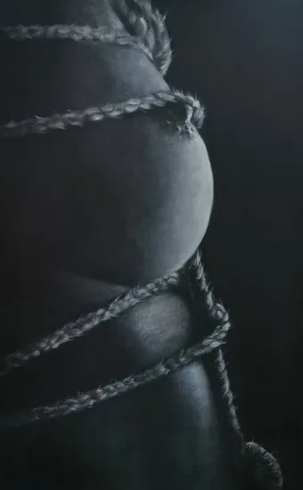 Cuerdas", óleo sobre lienzo que invita a la introspección y la imaginación