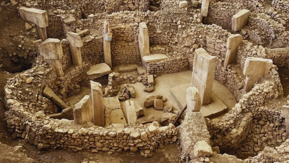 Descubren una estatua ritual oculta en Göbekli Tepe, el templo más antiguo del mundo