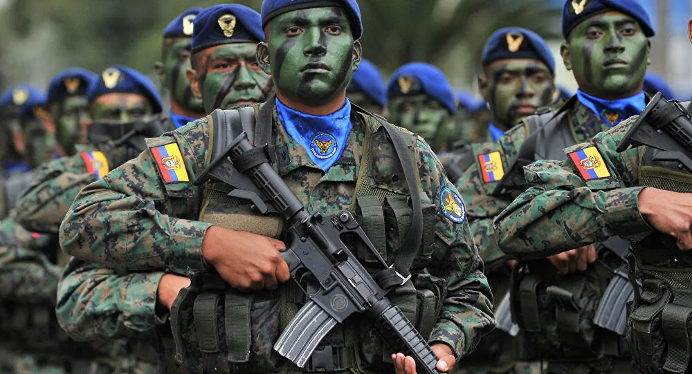 Ecuador despliega operativo militar masivo para combatir redes de narcotráfico en Puerto Bolívar