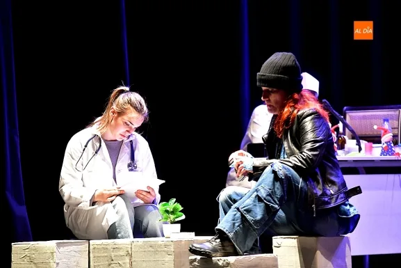El grupo intergeneracional de Ciudad Rodrigo estrena una adaptación teatral de "Alguien voló sobre el nido del cuco