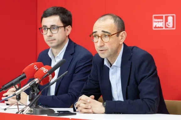 El PSOE reclama al PP asumir responsabilidades políticas tras condena por falsedad documental