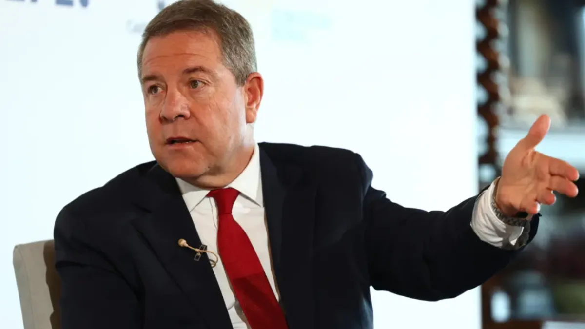 García-Page muestra sorpresa por imputación de Zapatero y confía en aclarar la situación