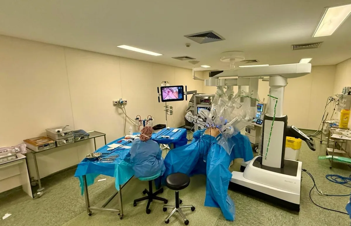 Hospital Vithas Valencia 9 de Octubre incorpora cirugía bariátrica con robot Da Vinci