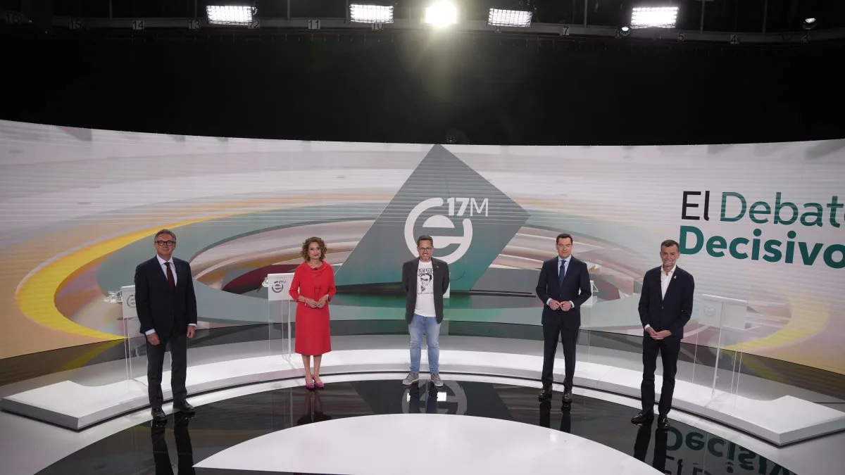 Juanma Moreno desafía a María Jesús Montero en el segundo debate electoral andaluz