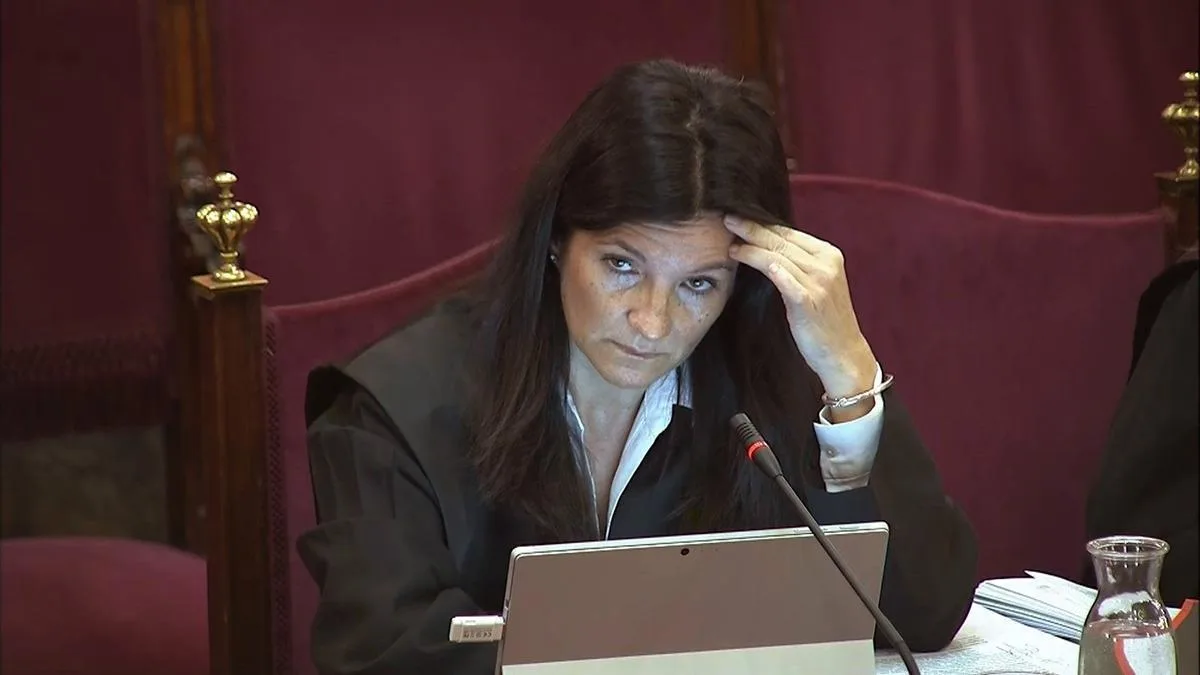 La Audiencia de Madrid impide a exabogada del Estado defender a investigado en el caso Zapatero