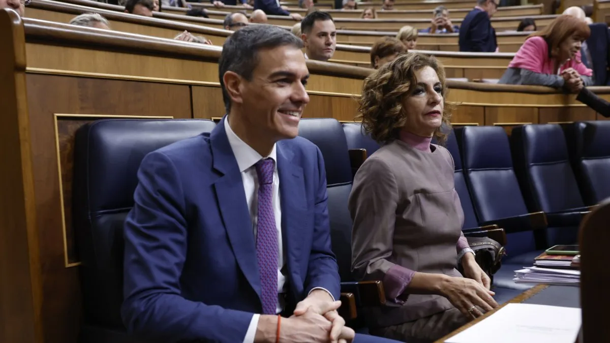 La derrota electoral de Montero debilita su liderazgo y cuestiona la estrategia de Sánchez en el PSOE
