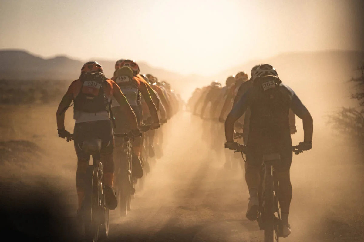 La Titan Desert Morocco 2026 se revela en un documental que muestra su esencia única