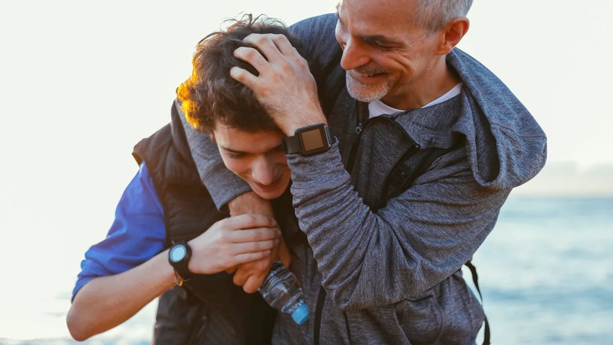 La vergüenza de los adolescentes hacia sus padres en público: una etapa natural de su desarrollo