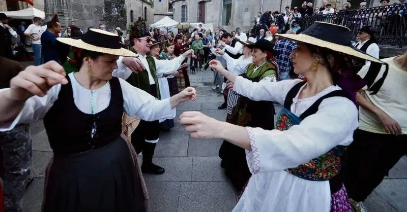 La Xunta impulsa la recuperación cultural del gallego entre la emigración a través de música, baile y cocina
