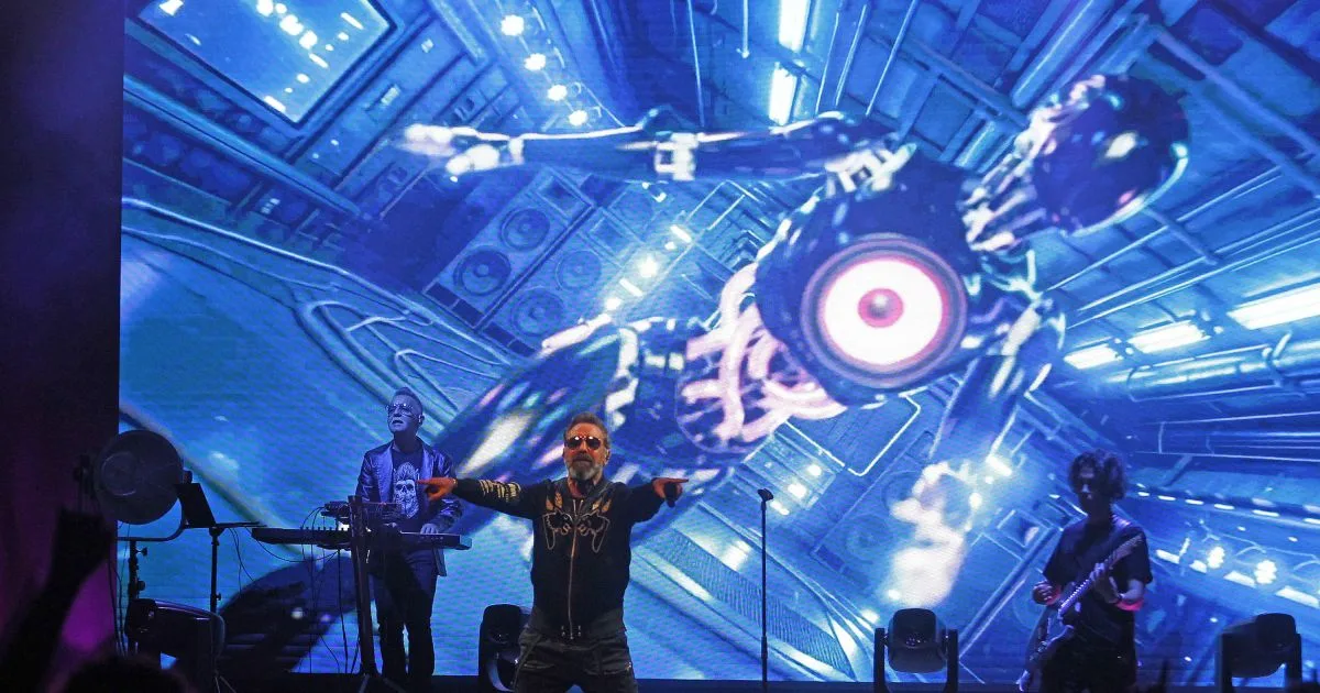 OBK conmemora 35 años de carrera en el teatro Colón con el Vértigo Tour