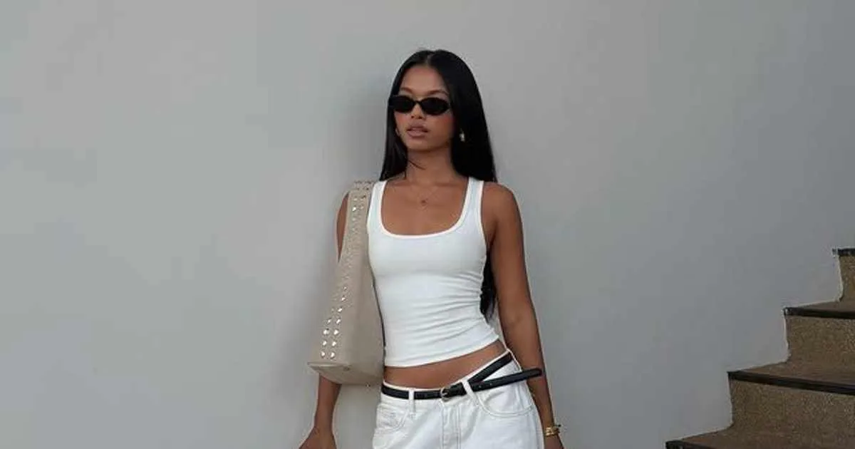 Pantalones vaqueros Zara Kids que combinan comodidad y estilo para bajitas en verano