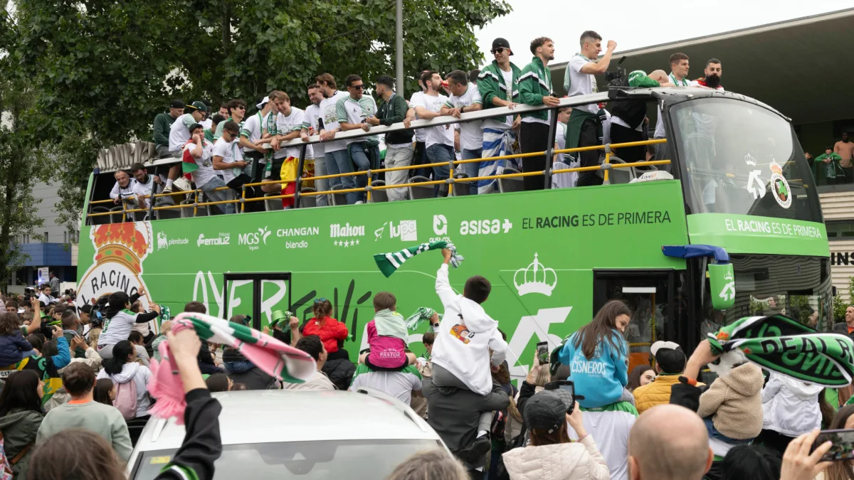 Racing Santander celebra su regreso a Primera División tras 14 años de espera