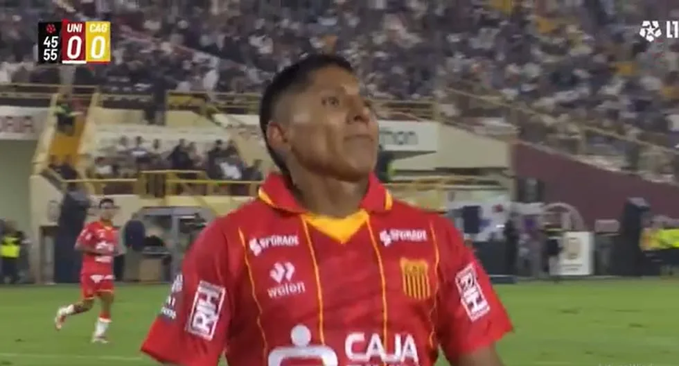 Raúl Ruidíaz abre el marcador para Atlético Grau ante Universitario en la Liga 1