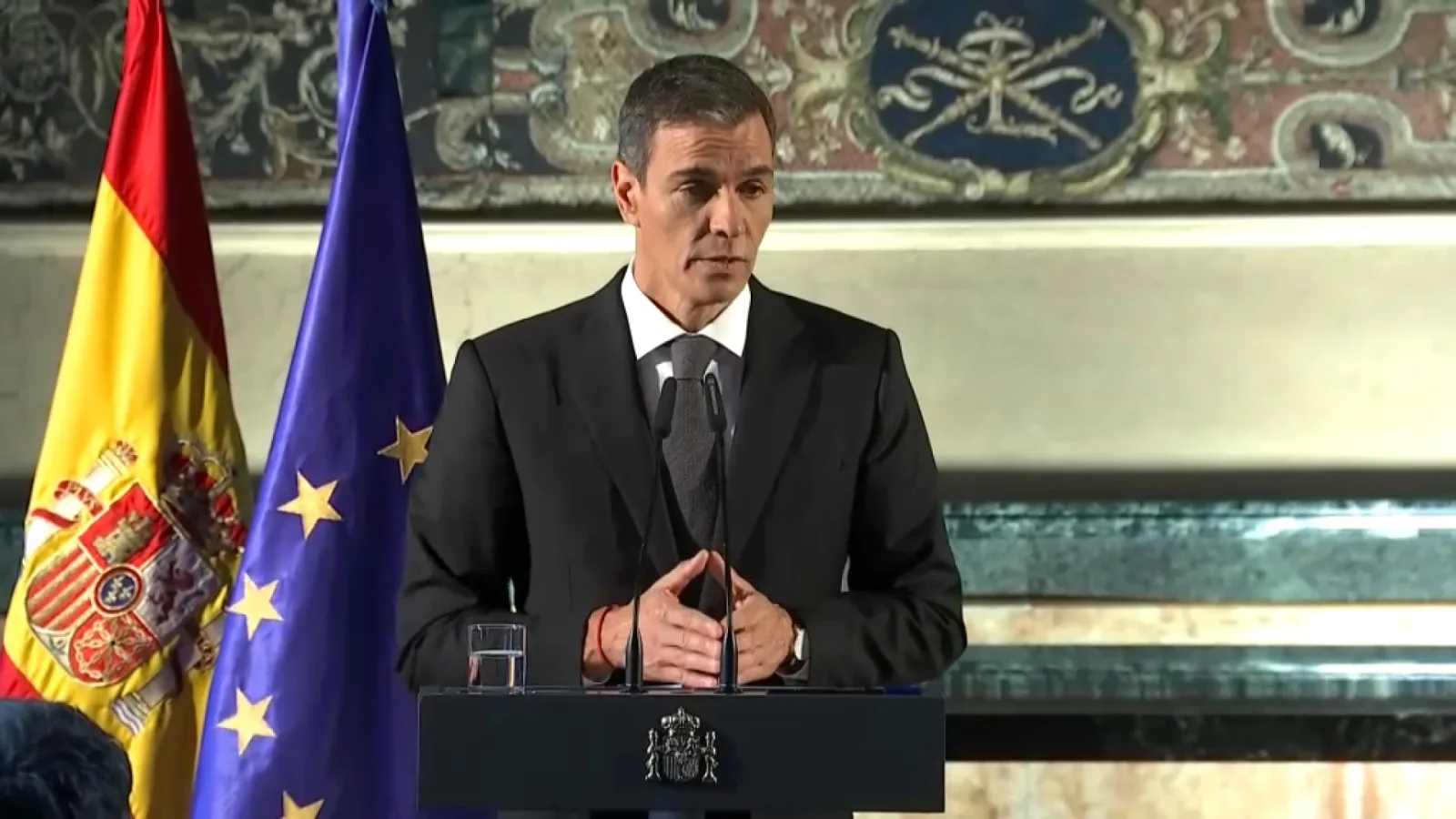 Sánchez asegura colaboración total con la justicia tras la investigación en la sede del PSOE