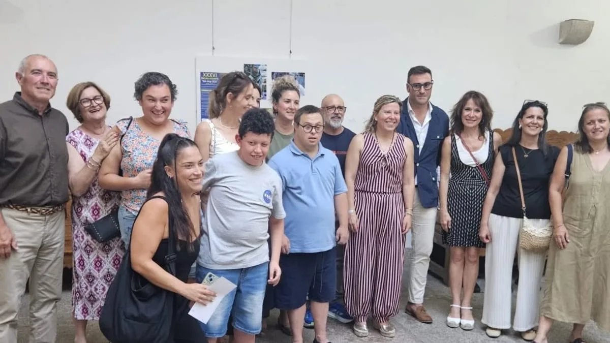 Abren la muestra del XXXVI Concurso de Fotografía San Jorge 2026 en el Palacio del Carvajal