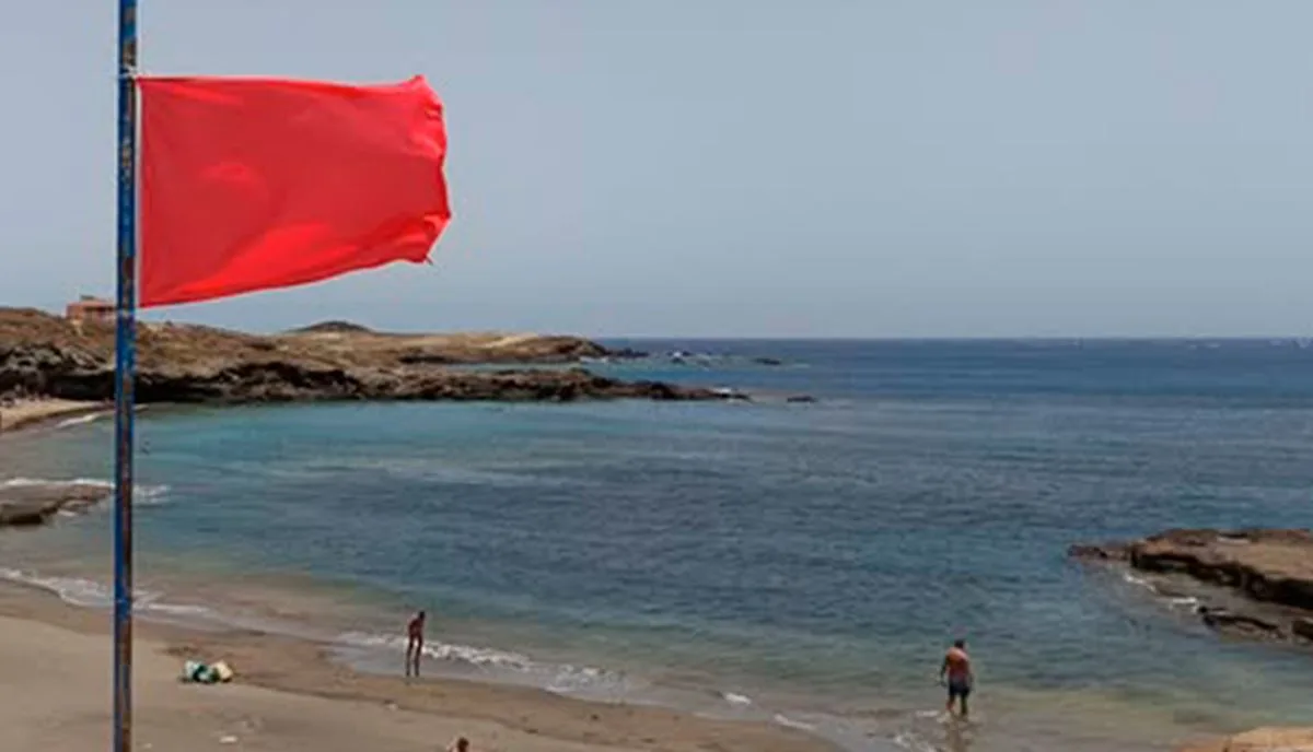 Aemet activa alerta amarilla por viento y oleaje en cuatro islas de Canarias