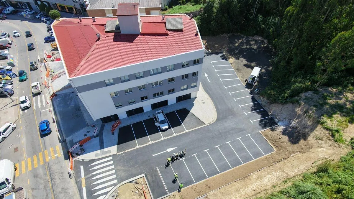 Arteixo inaugura un nuevo estacionamiento con 26 plazas en zona estratégica