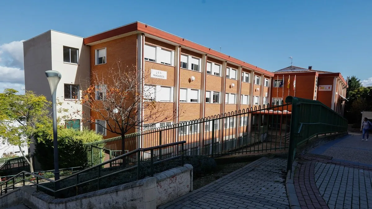 Cinco estudiantes de Valladolid destacan en concurso internacional de física del CERN