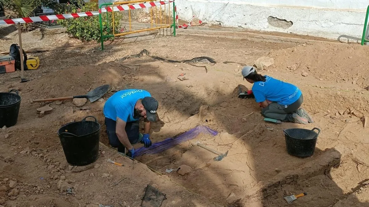 Continúa la búsqueda de víctimas de la Guerra Civil en la gran fosa común de Llíria