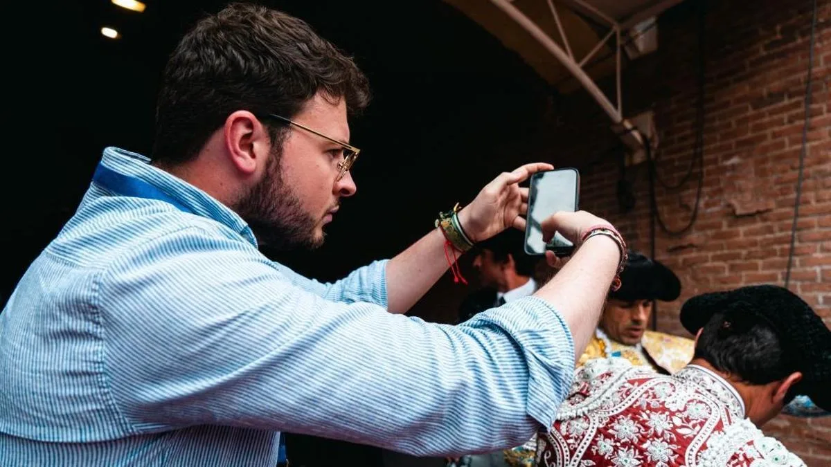 De Esparragosa de Lares a Las Ventas: la trayectoria de un joven periodista taurino