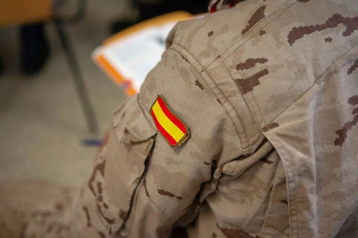 España impulsa formación militar voluntaria para jóvenes sin reinstaurar la conscripción obligatoria