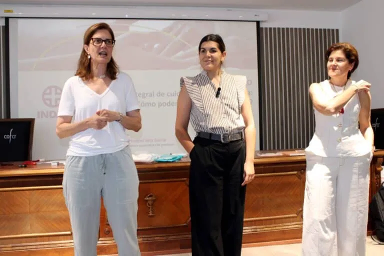 Farmacéuticos de Ciudad Real se capacitan en el cuidado integral de la incontinencia
