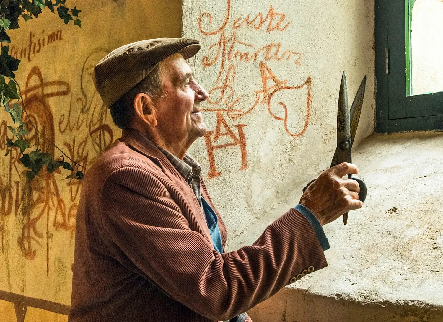 Geminiano Herranz, el último maestro del esquileo a tijera en la sierra segoviana