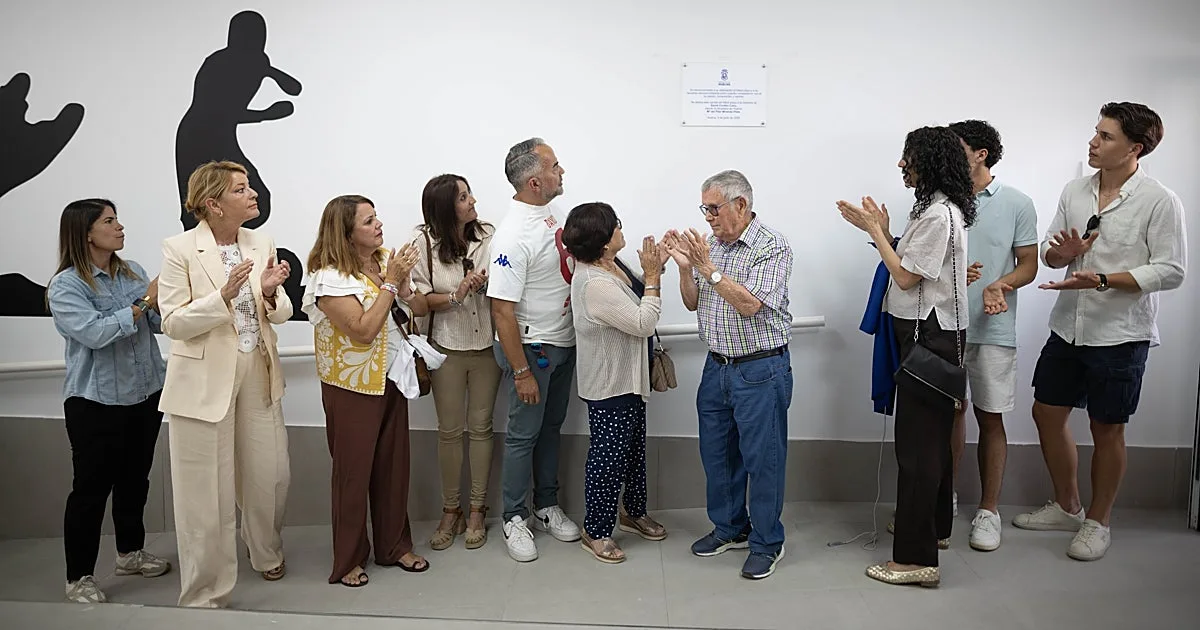 Huelva rinde homenaje a David Cordón bautizando su campo de fútbol playa con su nombre