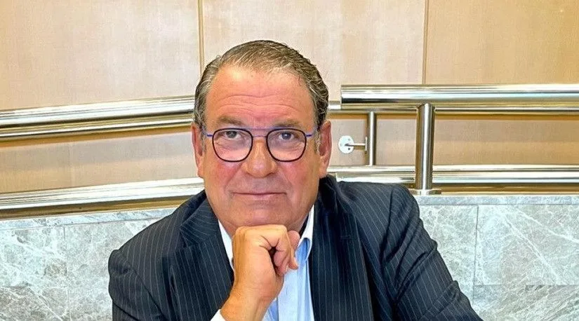 Juan Molas renuncia a la presidencia de la Mesa del Turismo tras seis años al frente