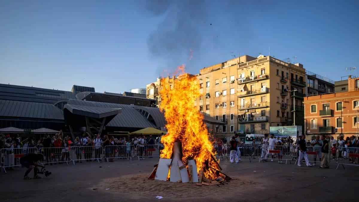 La noche de San Juan enfrenta un desafío urgente: la emergencia climática y la salud urbana