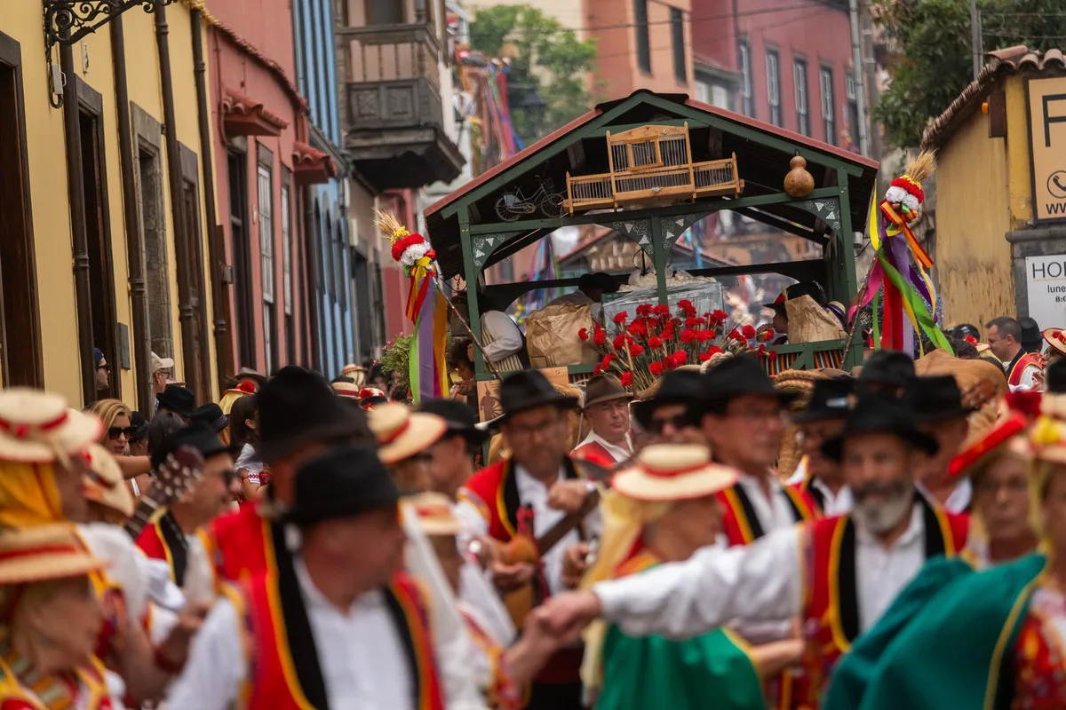 La Romería de La Orotava reúne a más de 30.000 personas en su 90 aniversario