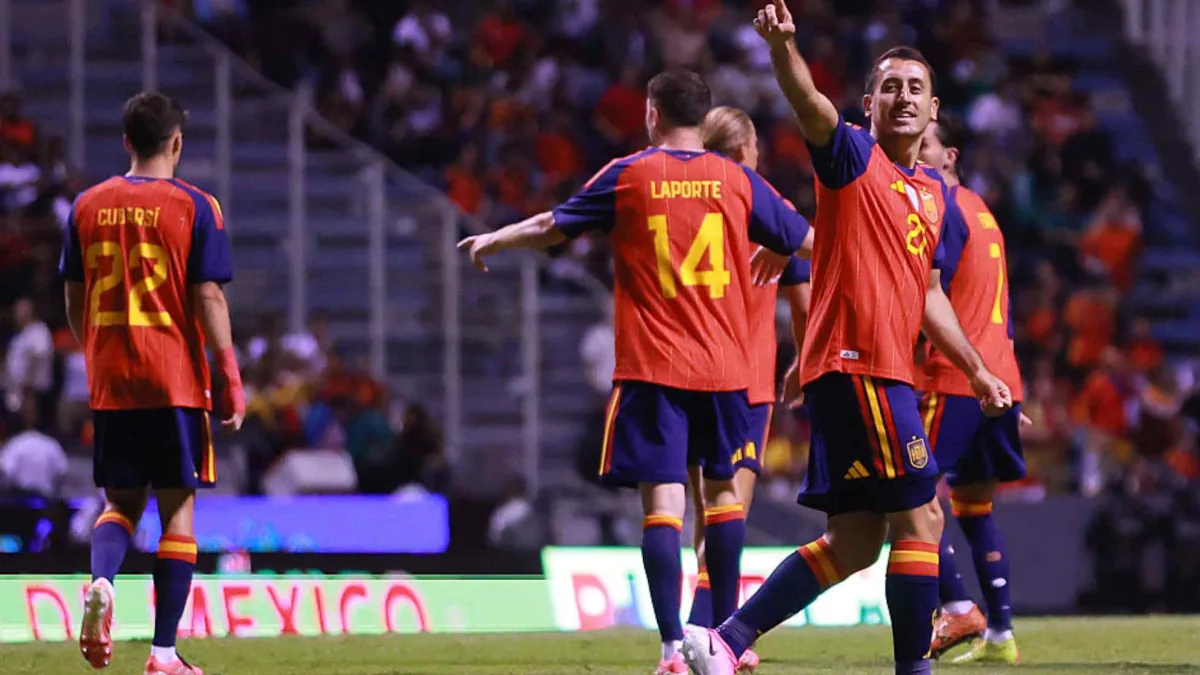 Oyarzabal extiende una racha histórica con la selección española tras su sexto partido consecutivo marcando