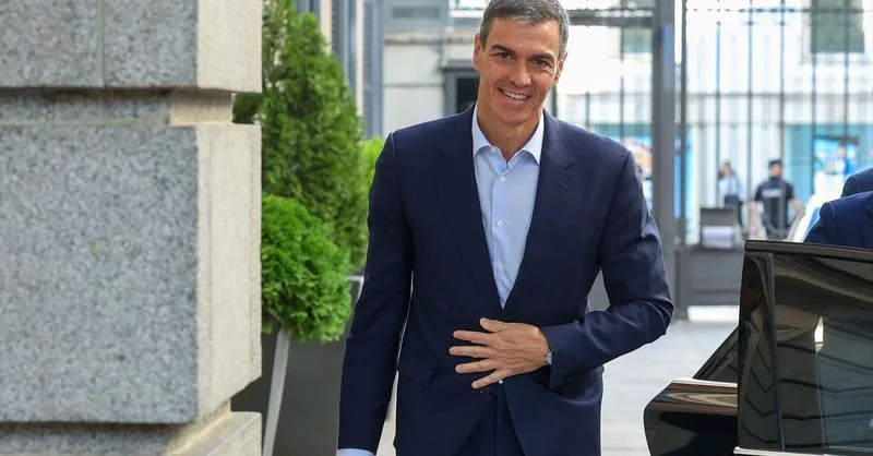 Pedro Sánchez confirma apoyo público a Zapatero tras su imputación judicial