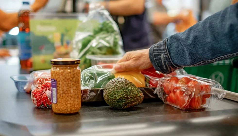 Seis fuerzas transforman la industria alimentaria frente a nuevos consumidores y avances tecnológicos