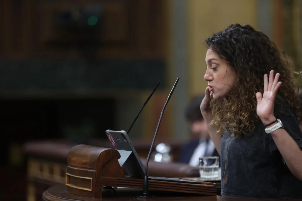 Sumar abandona plazos para elegir candidato tras la renuncia de Yolanda Díaz