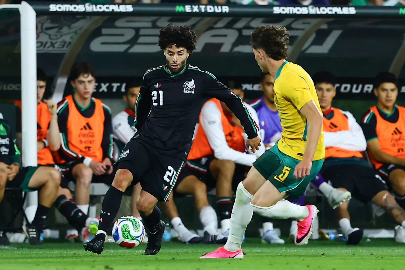 Toluca negocia el regreso de César "Chino" Huerta tras su paso por Europa