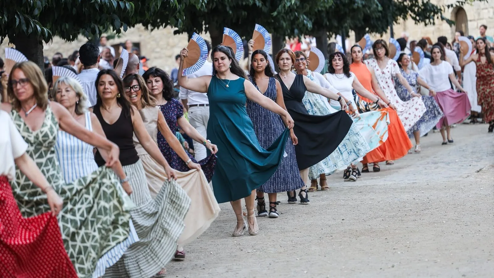 Tradición y cultura se unen en el ‘Paga-li Joan’ durante la diada de Sant Pere