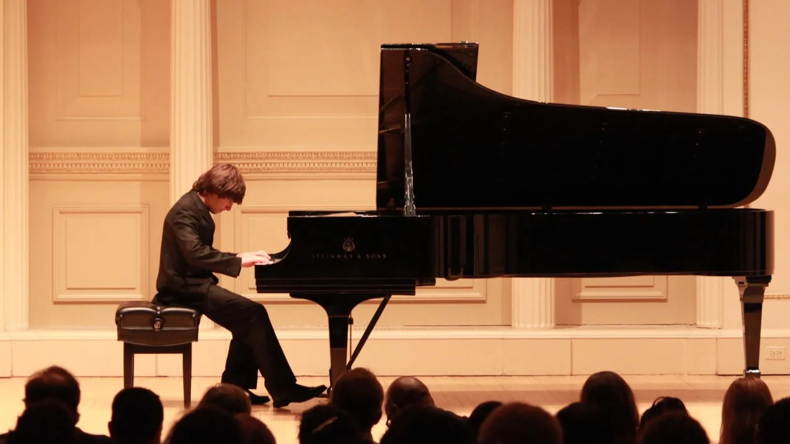 Alejandro De la Garza interpreta el Concierto para piano No. 2 de Rachmaninoff en León