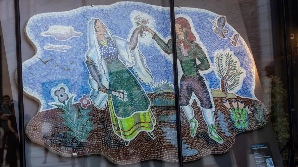 El mosaic histórico "Paga-li, Joan" encuentra su ubicación definitiva en Sant Cugat