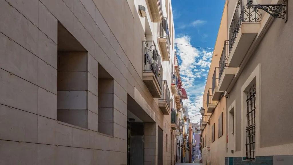 La Generalitat exige al Gobierno una inversión equitativa para impulsar Alicante