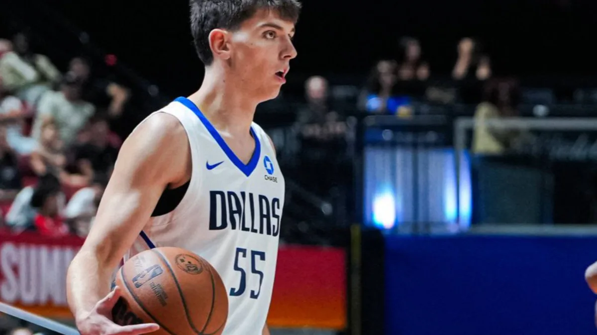 Sergio De Larrea brilla en su debut con Dallas Mavericks en la NBA Summer League