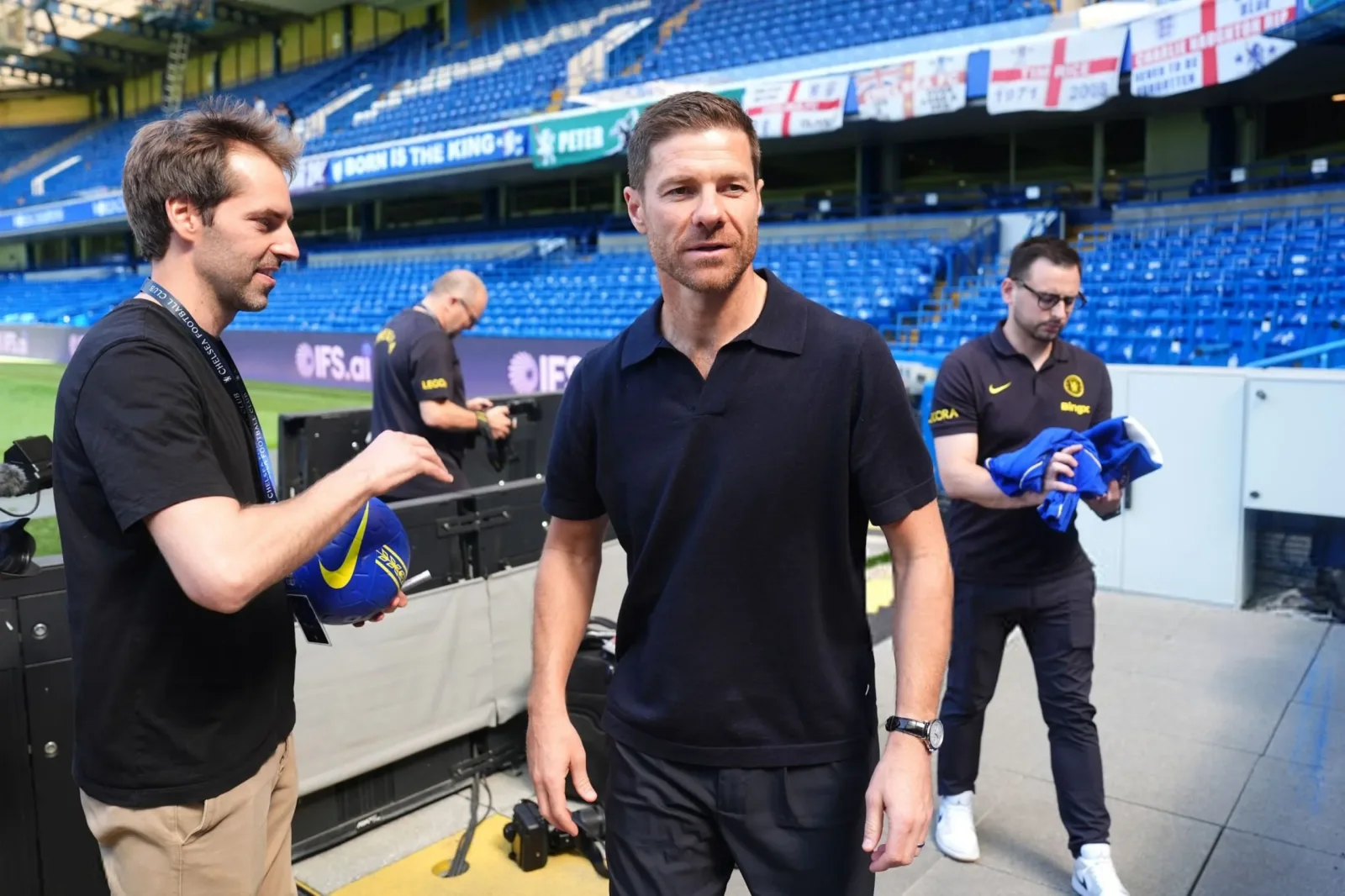 Xabi Alonso analiza su rumbo táctico y destaca el potencial de Cole Palmer en Chelsea