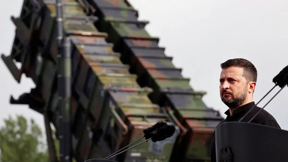 Zelenski cancela viaje a Europa tras devastador ataque con misiles y drones en Kiev